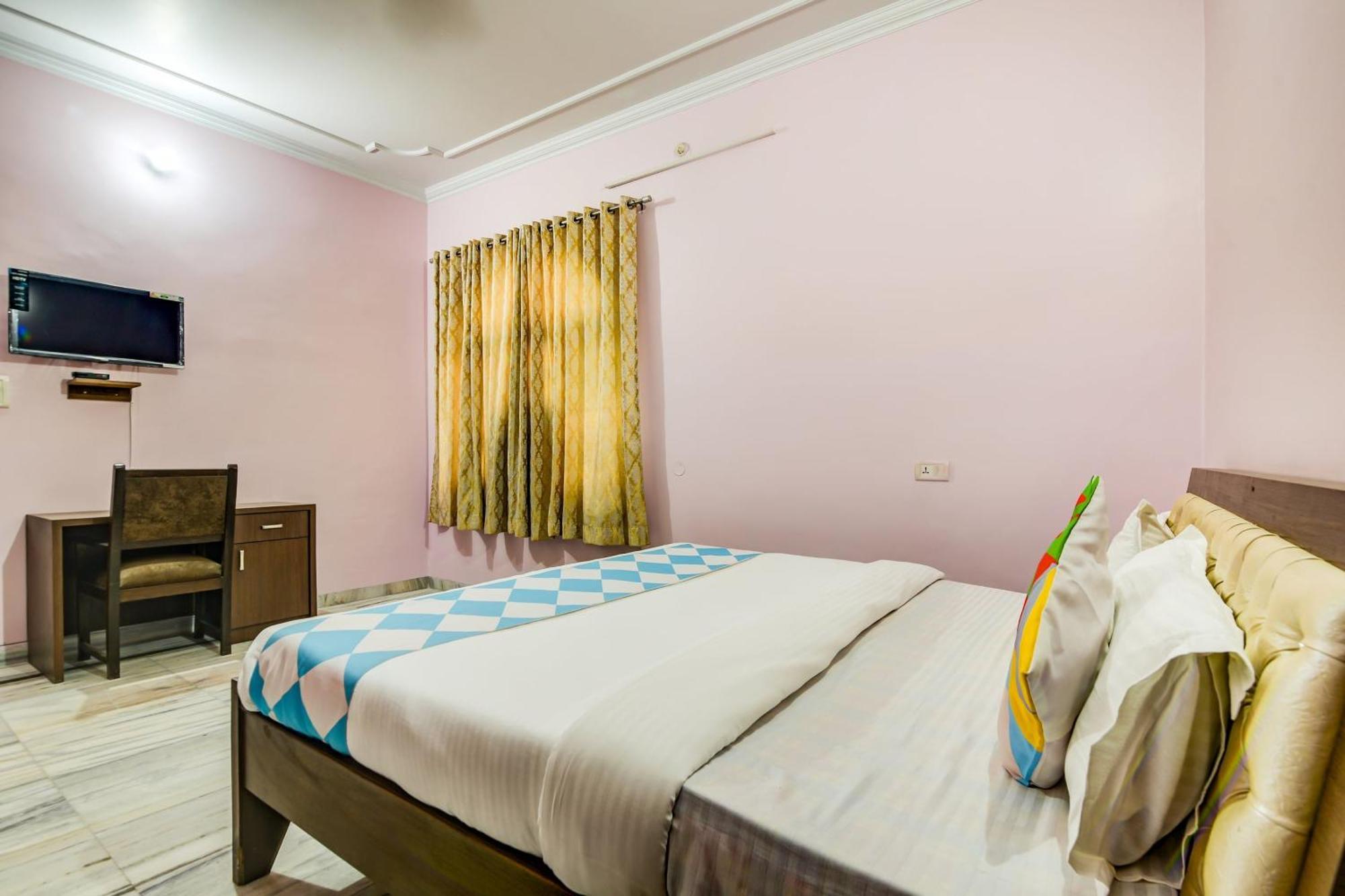 Hotel O Vimal Vatika Lucknow Bagian luar foto